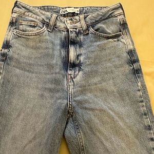 Zara Jeans