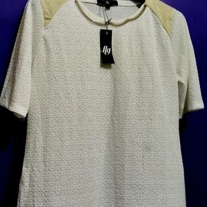 Lovely T-shirt👕 With Round neck fig XL
