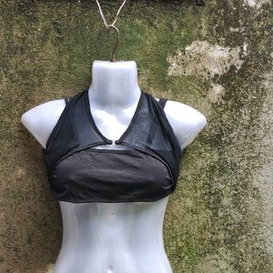 5U. SHEIN SEXY CROP TOP