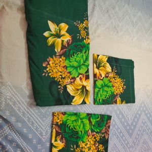 Green Festive Bedsheet