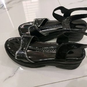 New Black Heel Sandals👡