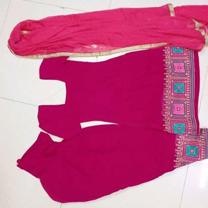 Woman Suit Salwar With Dupatta