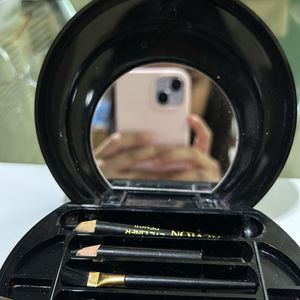 Fuso Eyeshadow Kit (Singapore Brand)