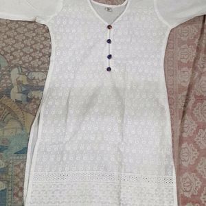 Chikankari kurta