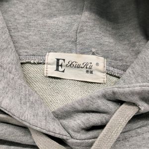 GREY OVERSIZED HOODIE FOR MEN'S AND WOMEN'S