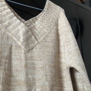 Woollen Cute Beige colour sweater