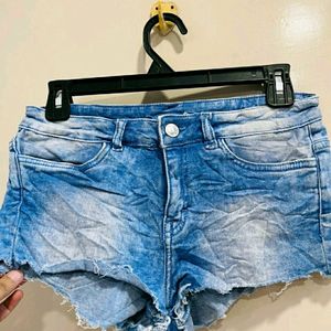 H&M BEAUTIFUL SHORT