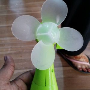 New Hand Fan Toy