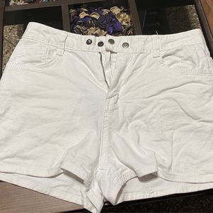 White Hight Waist Shorts - 30”