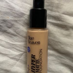 Blue Heaven’s Hyper Matte Foundation