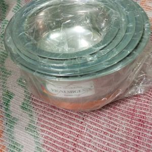 New/Unused Copper Bottom Pateeli Set 5 Wid Lid