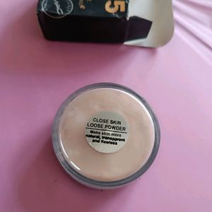 MAC Compact Loose Powder/And A Concealer (2items)