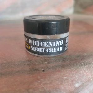 The Menshine Night Cream