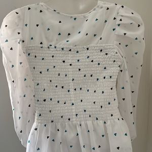 Cute White Top With Printed Hearts