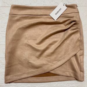 Beige Skirt ( Brand : Savana)