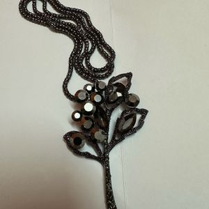 Sassy Black Pendant