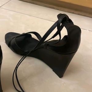 Black Heels  Charles And Keith