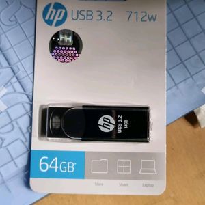 HP 712w 64GB USB 3.2 Flash Drive- Black