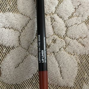 NEW SUGAR LIPLINER ( make Your Offers )