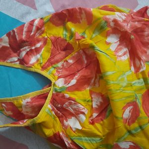 Beautiful Floral Print Cloth  Bag