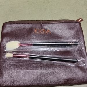 Makeup Brushes