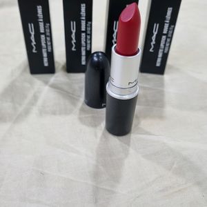 Mac Lipstick Ruby Woo