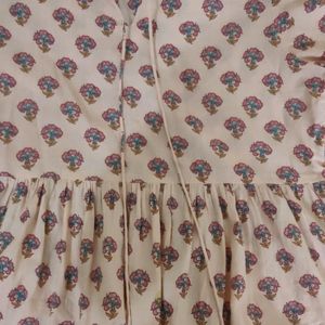 Beautiful Peach🍑 Cotton Empire Kurti