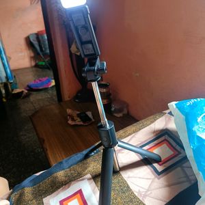 Tripod + Selfie Stick "Brand New"