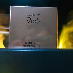 9TO5 LAKME POWER FOUNDATION