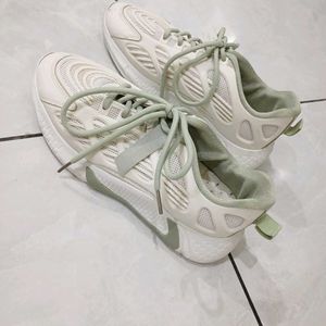 Womens Shoes