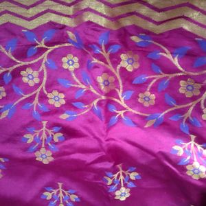 Pure Silk Hand Woven Saree