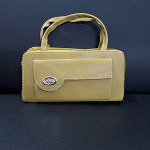 Handpurse At Best Price