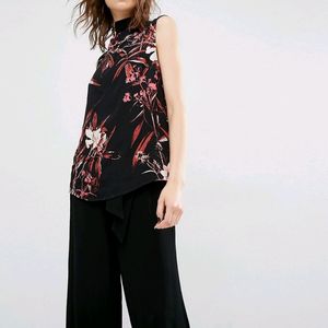 Sleeveless High Neck Top with Print