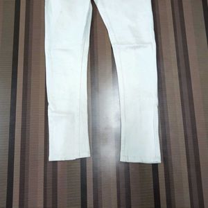 Z-96 Size-28 (Sale) Latest Ladies high waist Jeans