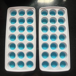 Silicon ice trays