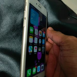 I Phone 6s Gold Colour