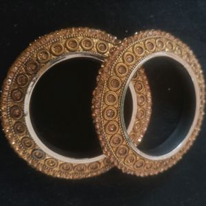 ANTIQUE BANGLE