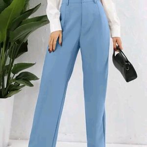 Urbane Fashionable Women Trouser