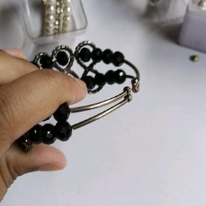 Piece Of 5 Bracelets