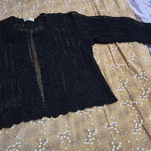 Kuresia Work Handmade Shrug