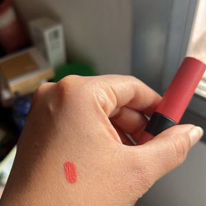 Maybelline Liquid Matte - 22 Peach Addict