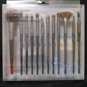 Makeup Brush Set Of 17 Brushes