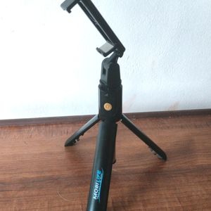 Selfie Stick Cum Tripod