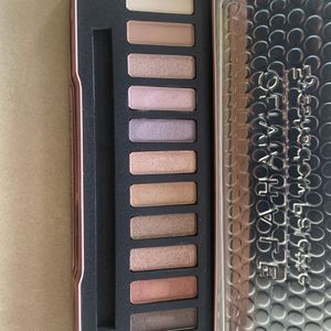 Eyeshadow Palette