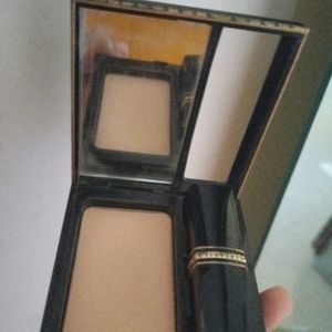 Elizabeth Arden Flawless Compact With Lipstick