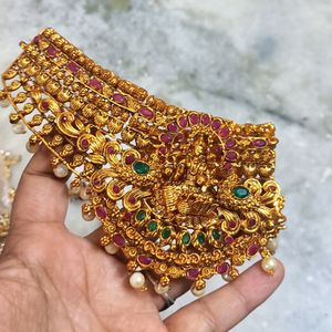 A Lakshmi Design Choker