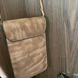 Brown Leather Slingbag