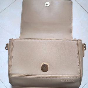 👜 Corsica Beige Colour Handbag