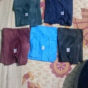 1 Pack Of 5 Men's Vest