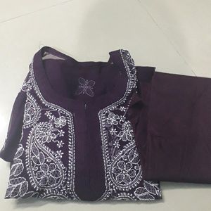 Lucknawi Chikankari Kurta With Inner